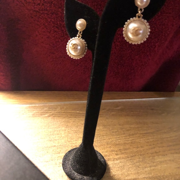 Authentic Chanel Pearl Drop Earrings - Picture 3 of 7